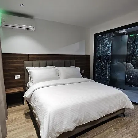 Ξενοδοχείο Agron *