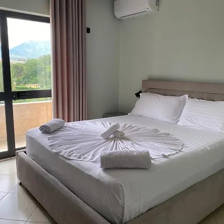 Agron Hotel *